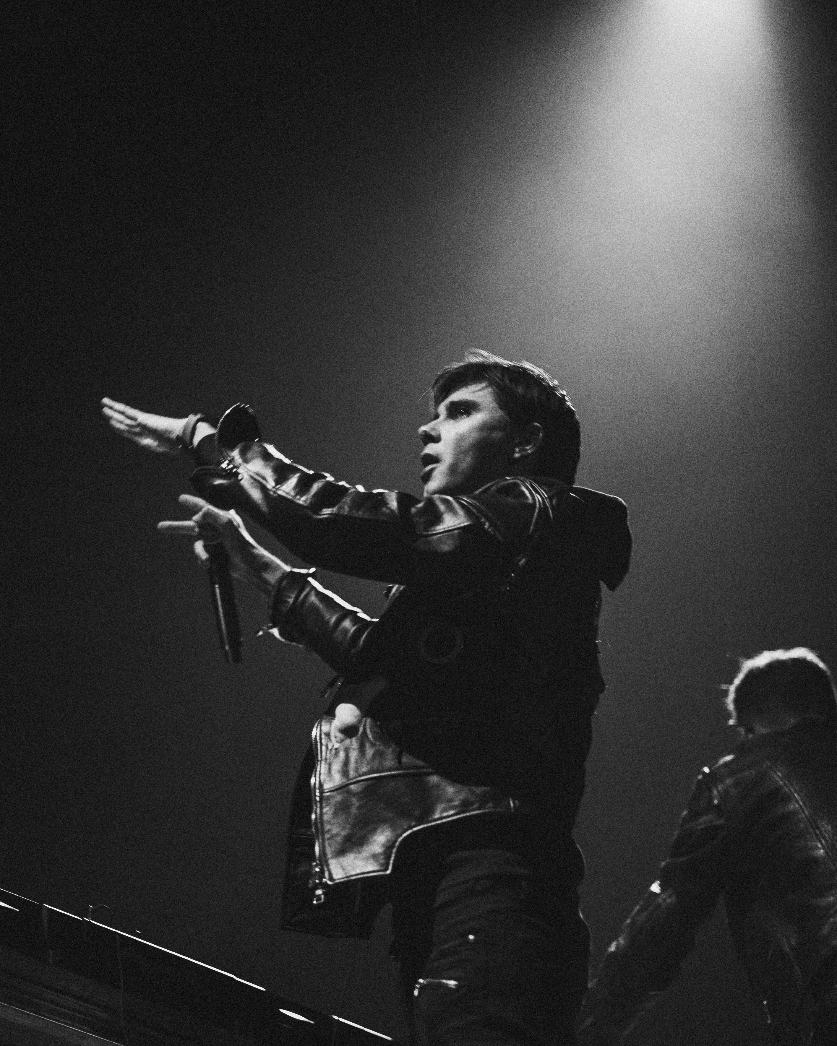 Show Photos 6