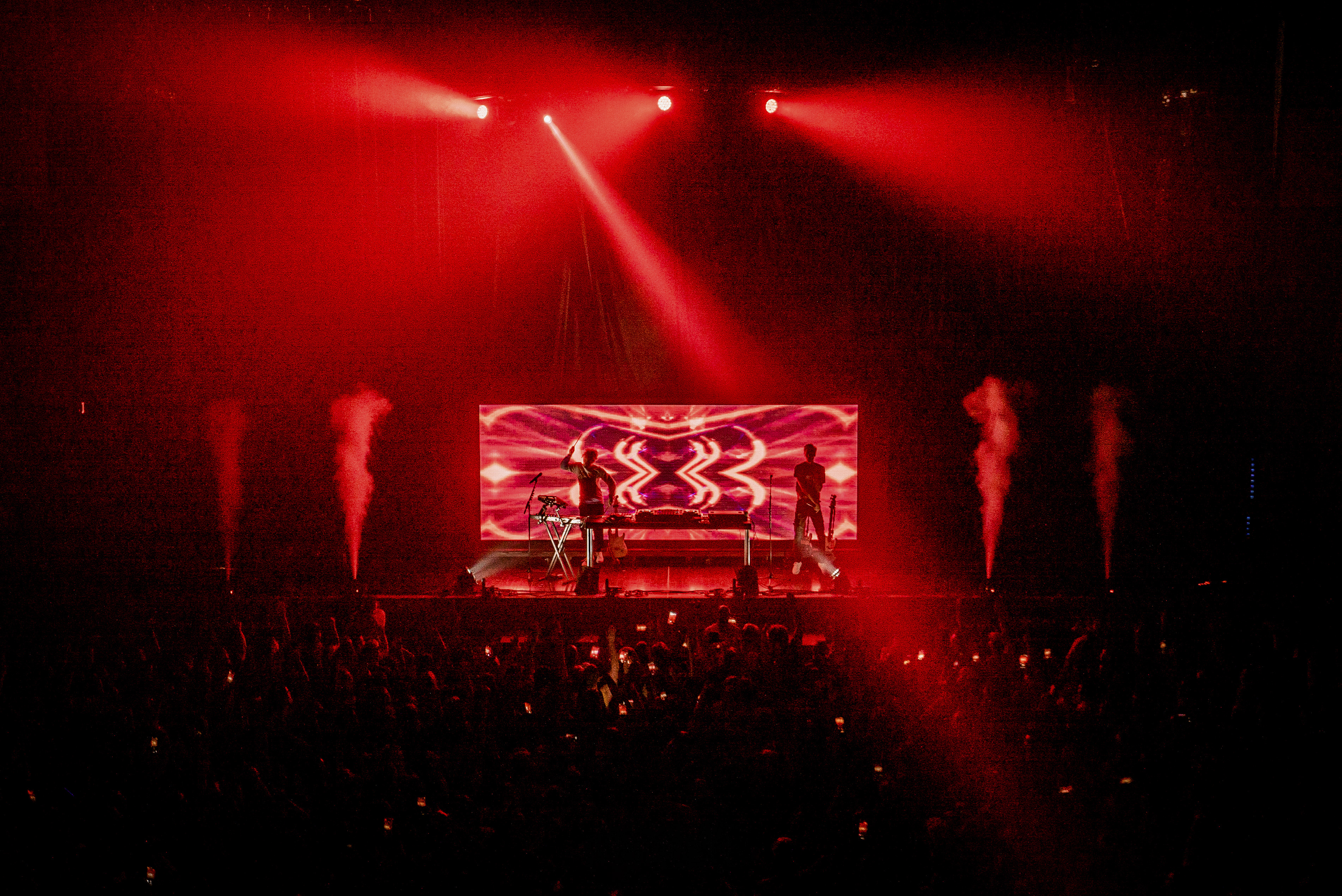 Show Photos 15