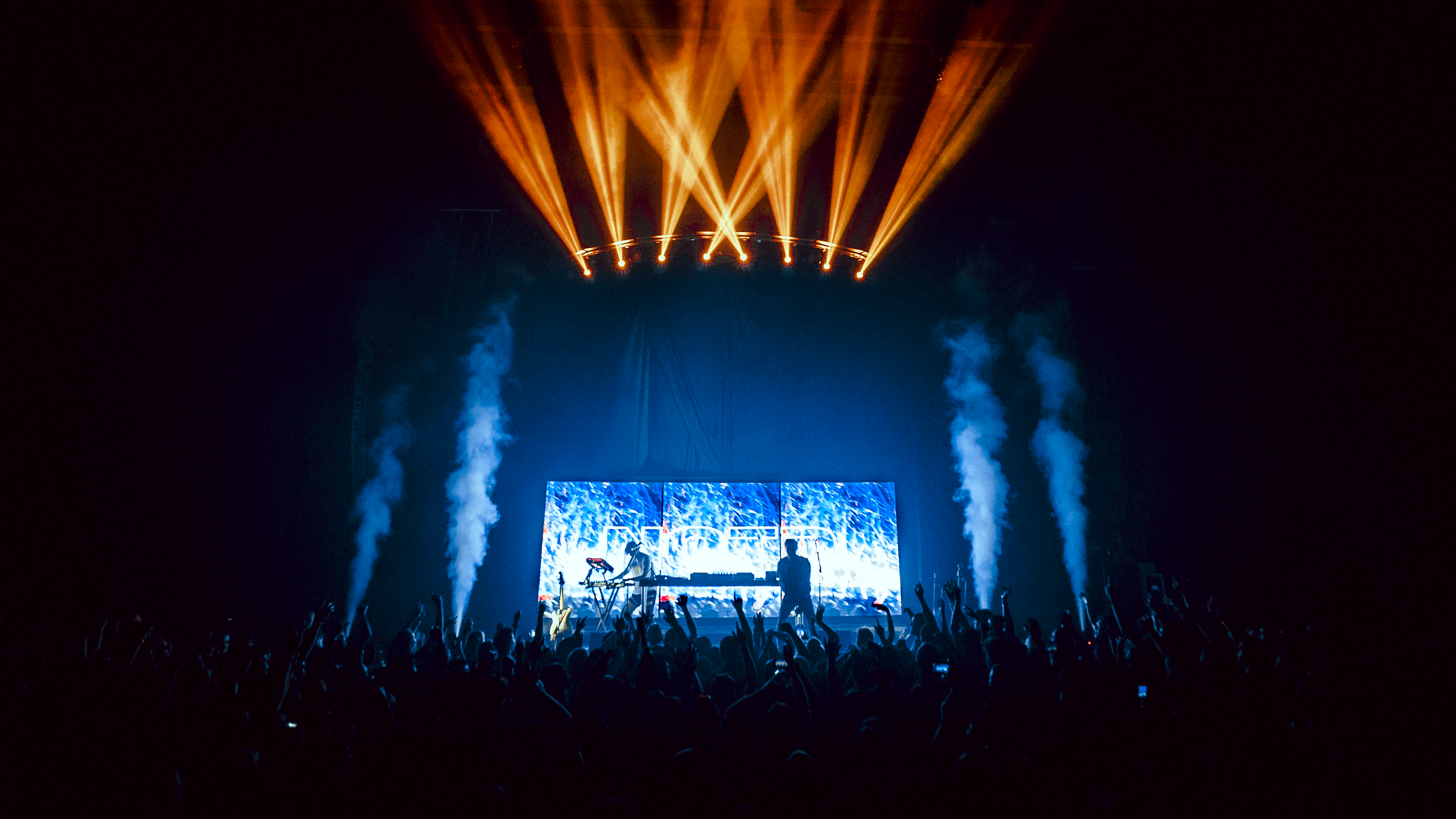 Show Photos