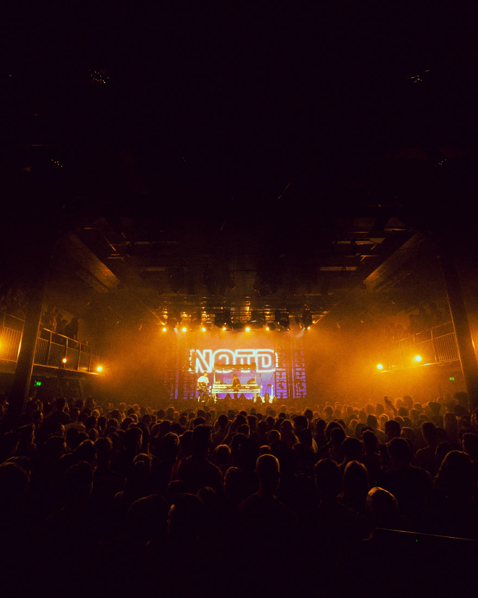 Show Photos 23
