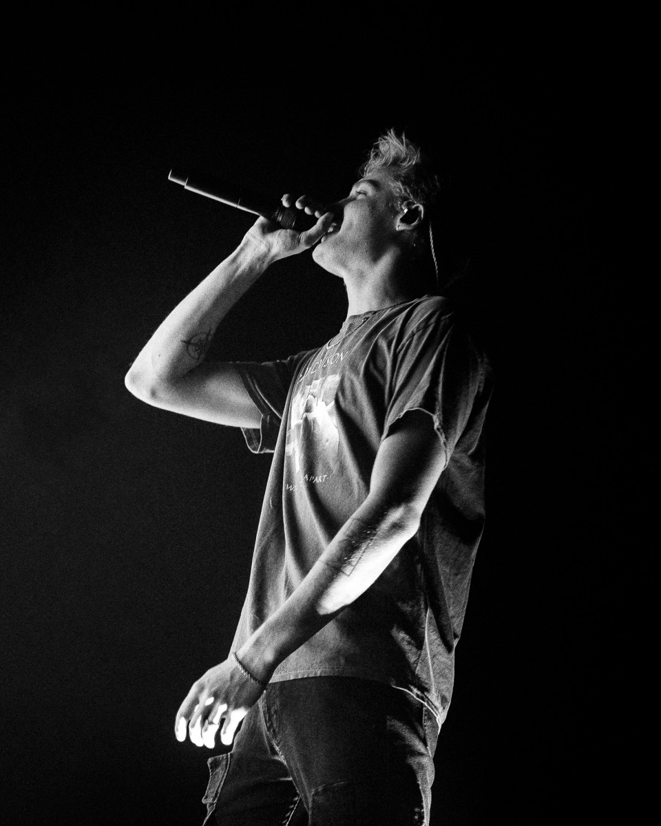Show Photos 4
